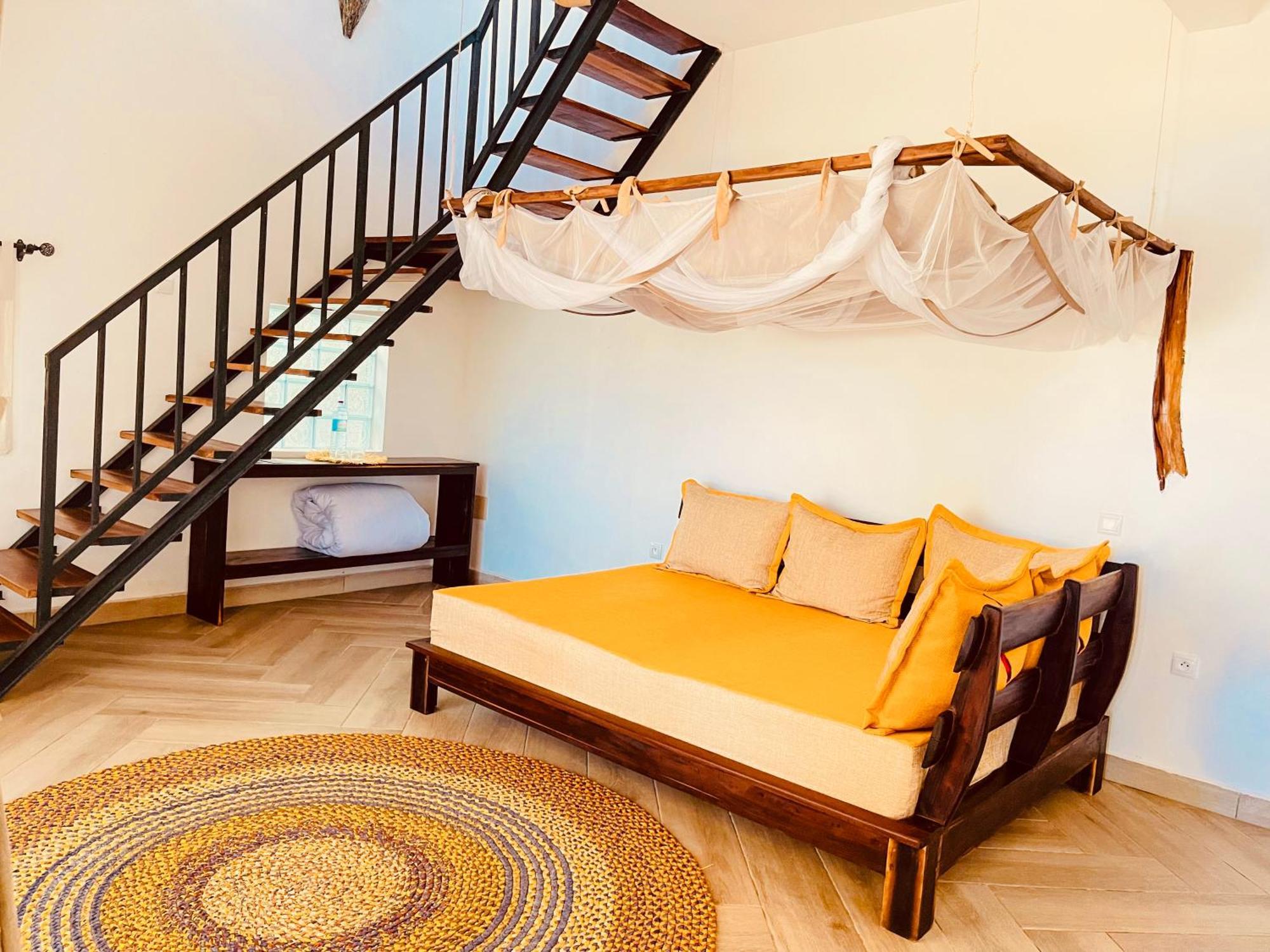 Vovo Telo Lodge Toliara Eksteriør billede