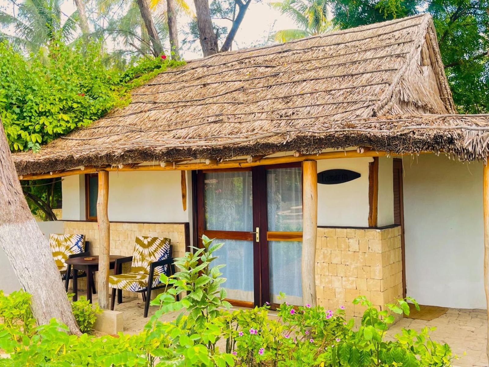 Vovo Telo Lodge Toliara Eksteriør billede