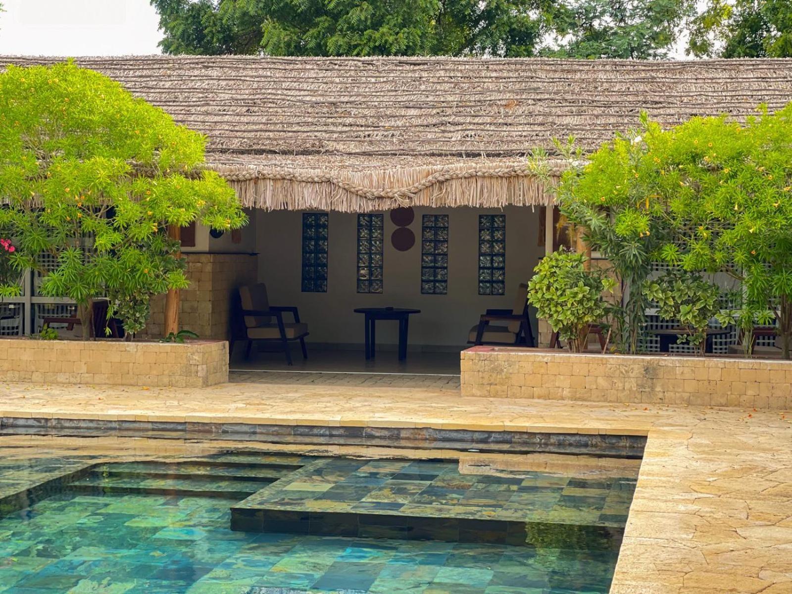 Vovo Telo Lodge Toliara Eksteriør billede