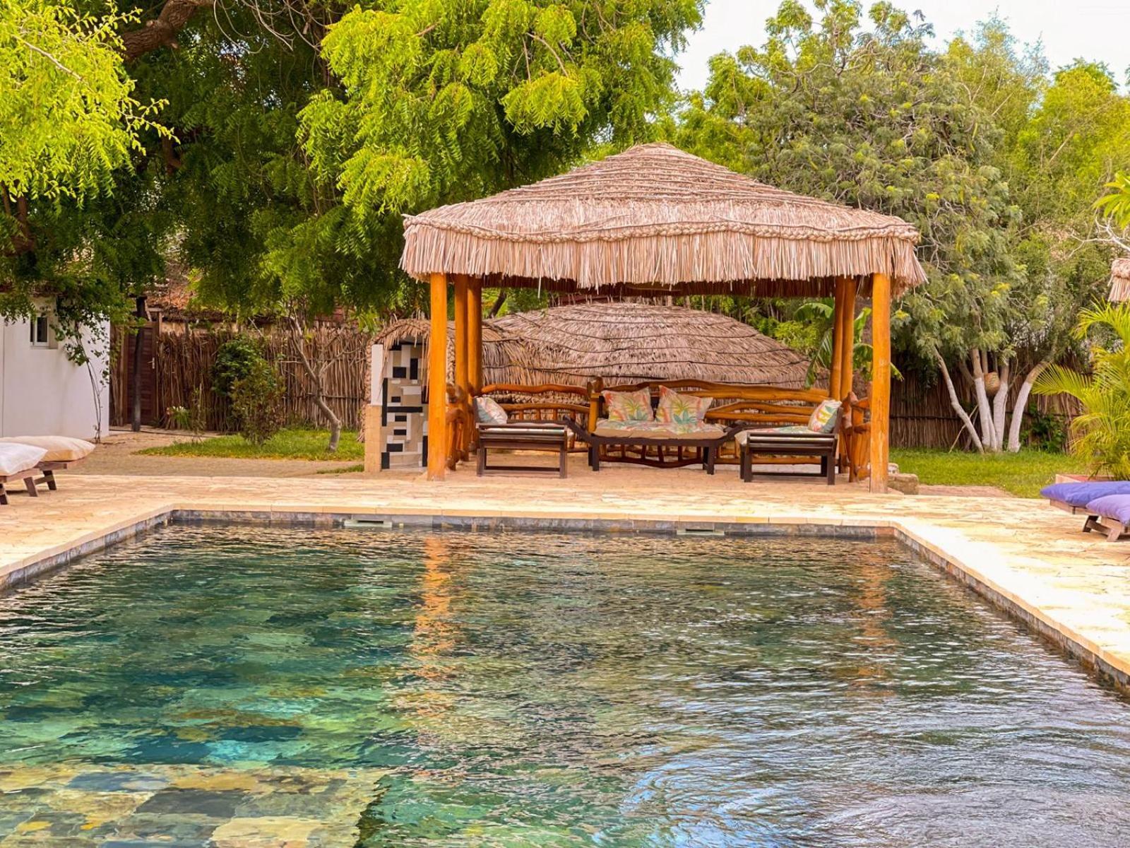 Vovo Telo Lodge Toliara Eksteriør billede